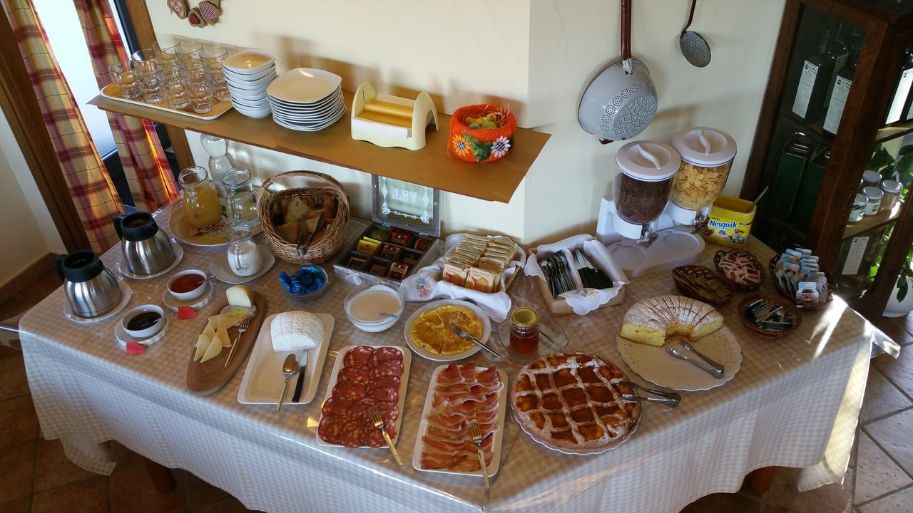Agriturismo La Meria Semproniano Екстериор снимка